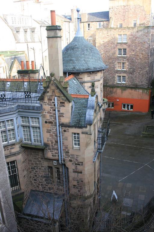 Royal Mile Budget Apartments إدنبرة الغرفة الصورة